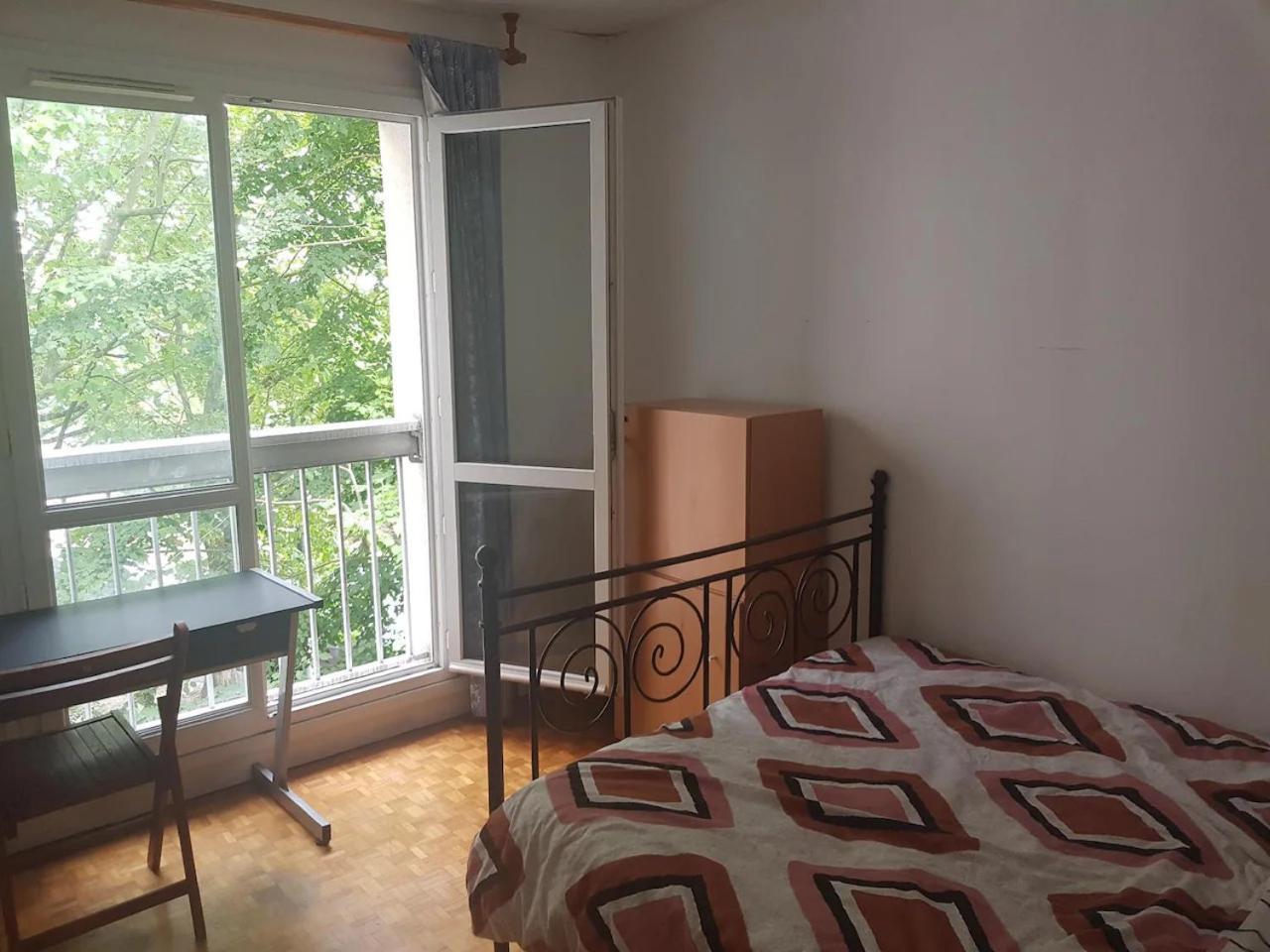 Une Chambre Privee Entre Paris Et Disneyland Noisy-le-Grand Εξωτερικό φωτογραφία